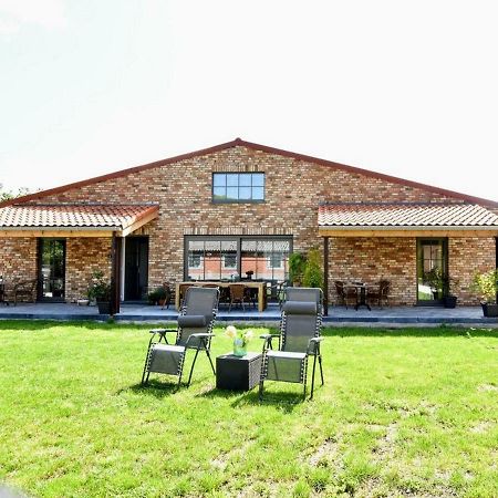 Tasteful Holiday Home In Sijsele Brugge With Garden Veldhoek Ngoại thất bức ảnh