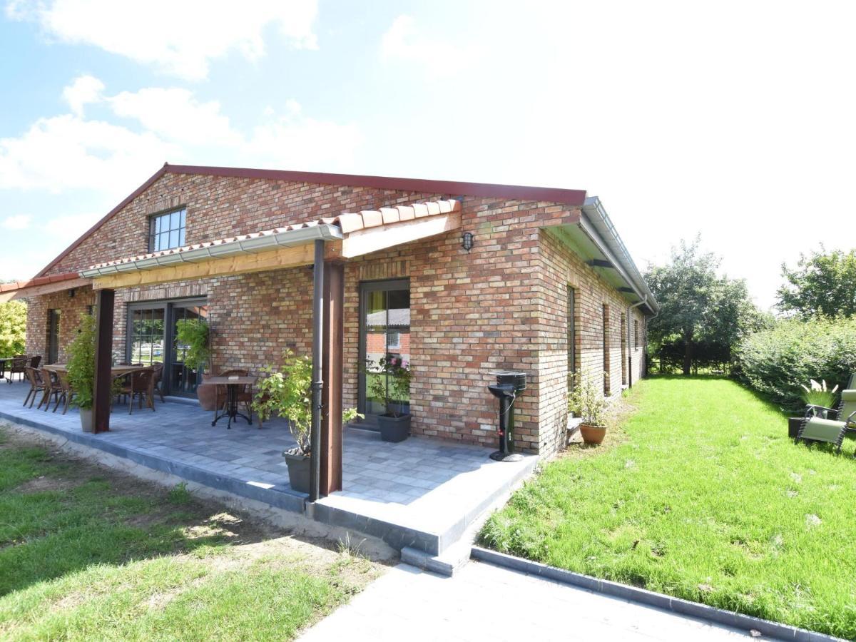 Tasteful Holiday Home In Sijsele Brugge With Garden Veldhoek Ngoại thất bức ảnh