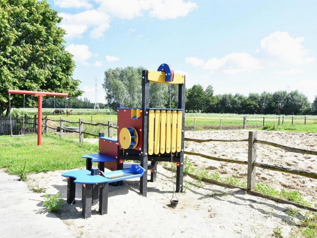 Tasteful Holiday Home In Sijsele Brugge With Garden Veldhoek Ngoại thất bức ảnh