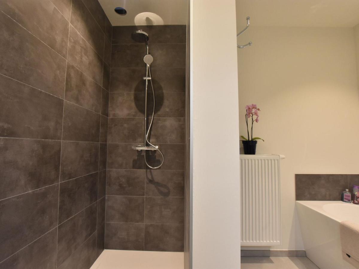 Tasteful Holiday Home In Sijsele Brugge With Garden Veldhoek Ngoại thất bức ảnh